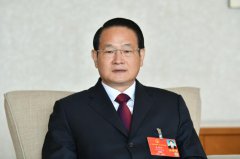 奮發(fā)蹈厲作示范 對標一流勇爭先 描繪好新時代江西改革發(fā)展新畫卷&mdash;&mdash;專訪全國人大代表、江西省委副書記、省長易煉紅