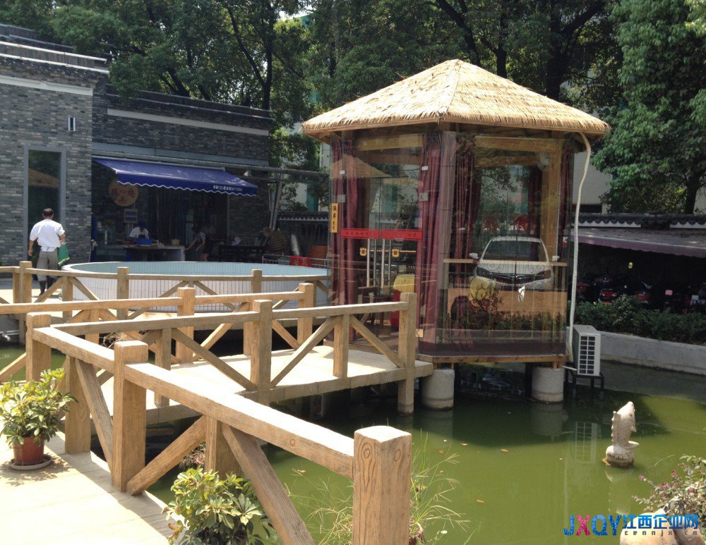 來南昌吃平價(jià)生態(tài)菜 首選柘林水庫漁民村下羅店