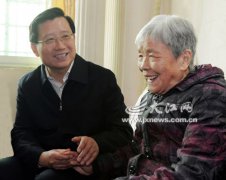 “把甘祖昌將軍的革命精神發(fā)揚光大”[圖]