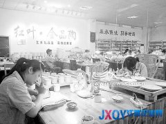 千年瓷都堅持&ldquo;兩條腿走路&rdquo; 做強陶瓷文化產業(yè)