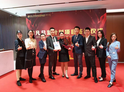 播撒愛(ài)心  以微光成炬回饋社會(huì)