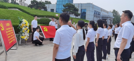 中國人壽：大力探索保險營銷隊伍黨建方式方法 不斷增強黨的號召力凝聚力影響力